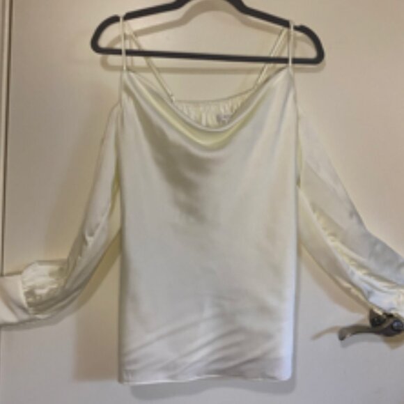 MILLY Silk Cream/Ivory Off Shoulder Top - SIZE M - Picture 2 of 4